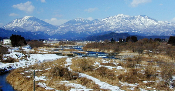 日光火山群の地質